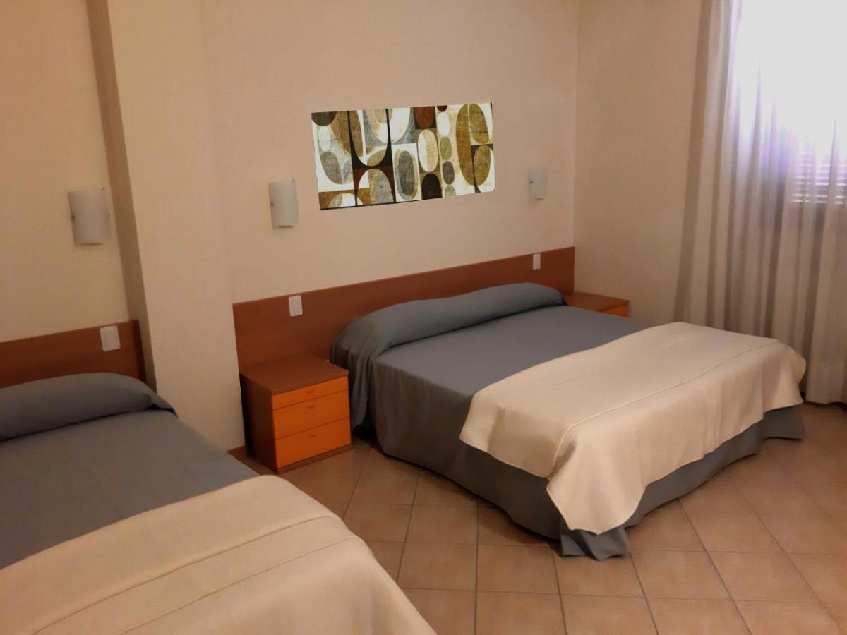 Residence Terme Di San Giacomo Sarnano Exterior foto